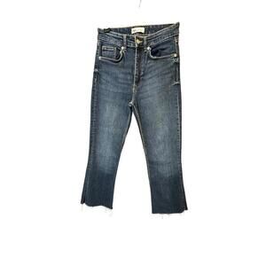 Zara Straight Leg High Rise Jeans Size 6 Denim Frayed Hem Casual Streetwear